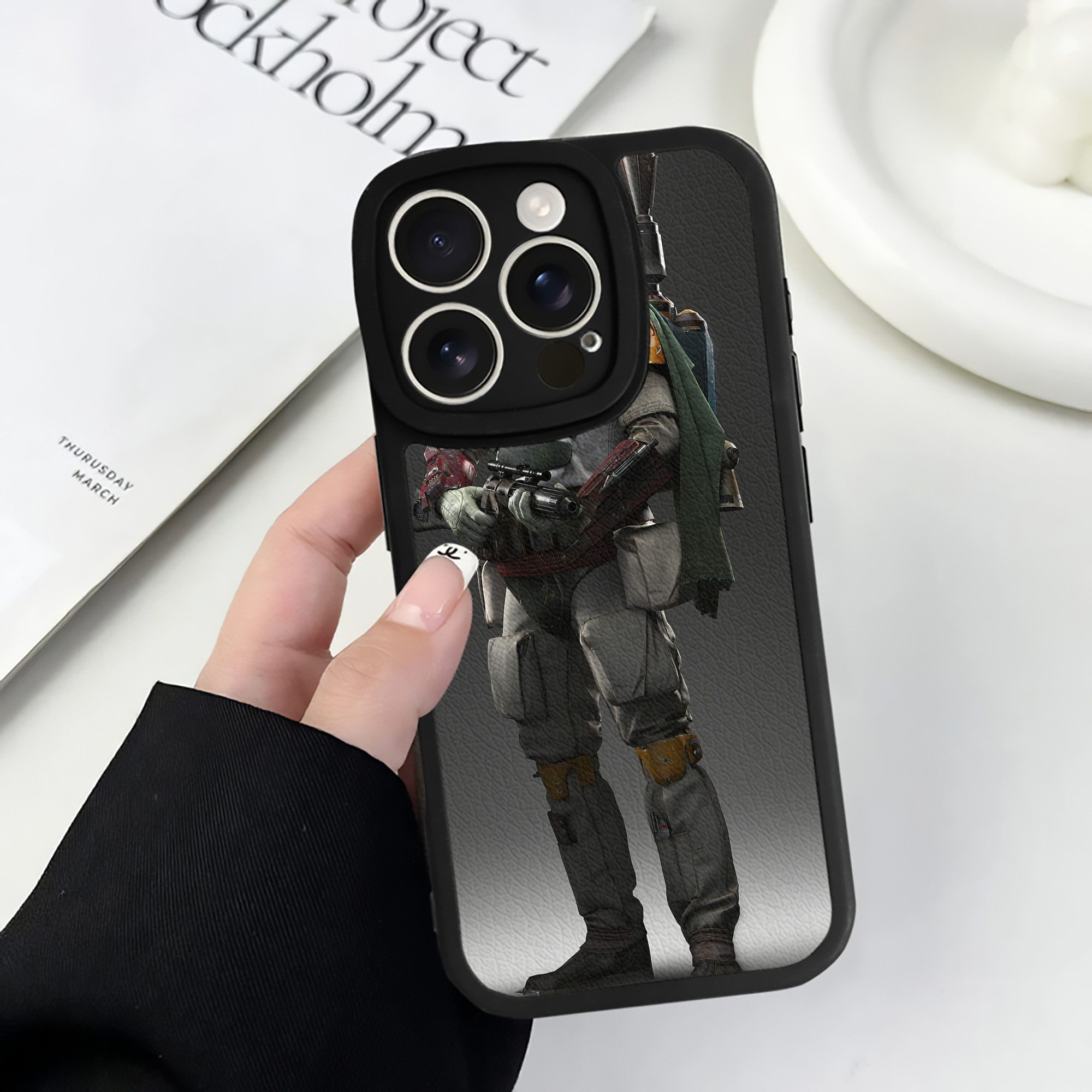 （画像用） スター・ウォーズ Star Wars 【iPhone 16シリーズ対応】シリコンスマホケース（レザー調） 材質：シリコン